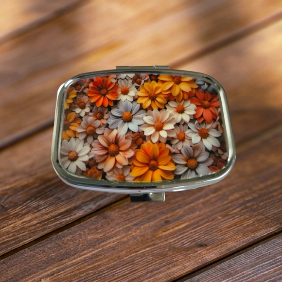 Pill Box - Picture 1 of 2